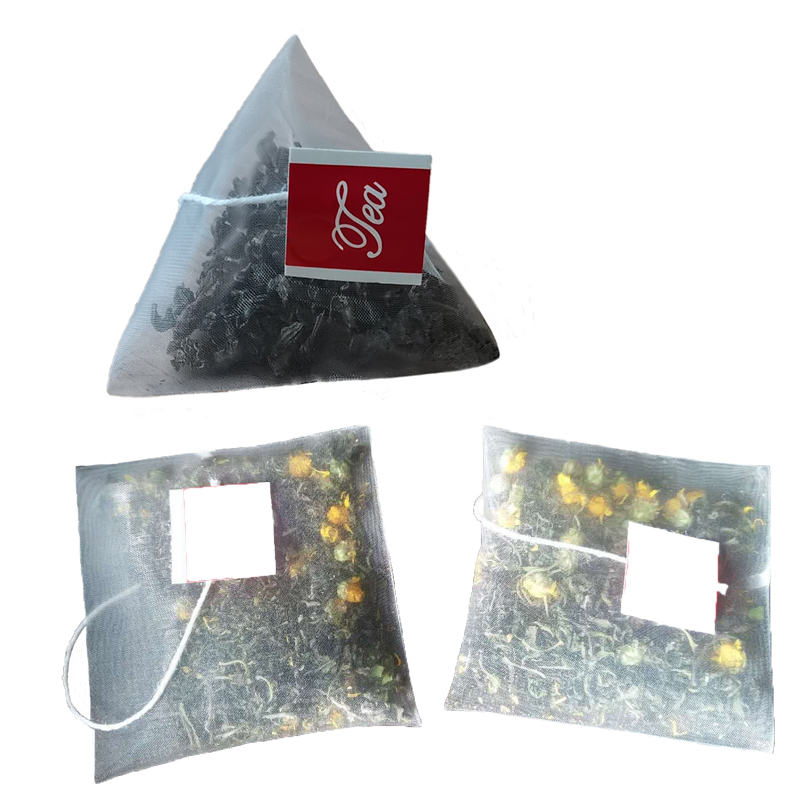 Embalagem de chá de ervas triangular